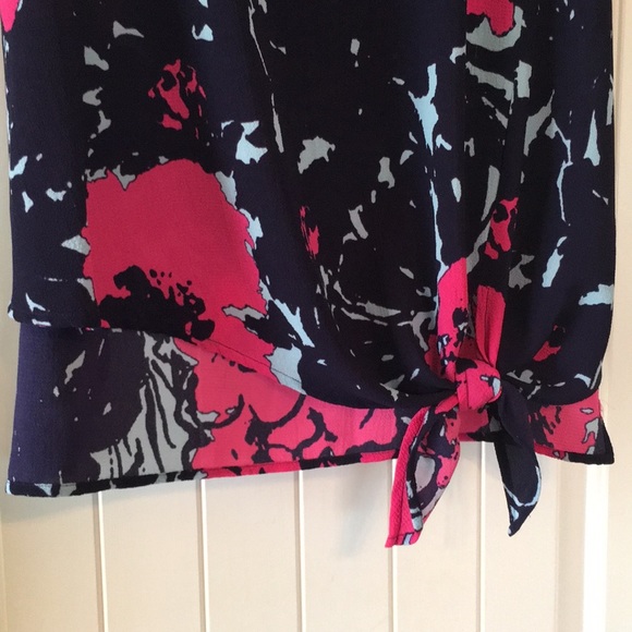 Pretty Side Tie Floral Tank Sleeveless Blouse Summer Vacation Cruise Large - Picture 2 of 5